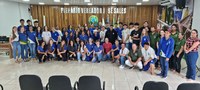 Alunos da Escola 12 de Abril realizam visita na Câmara Municipal para conhecer o trabalho dos vereadores e do Poder Legislativo