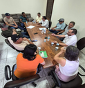Câmara Municipal promove reunião de alinhamento de projetos com os 9 vereadores e Executivo