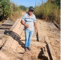 Vereador Nilson Paraguai visita travessões da 10ª Agrovila e pede recuperação de ponte