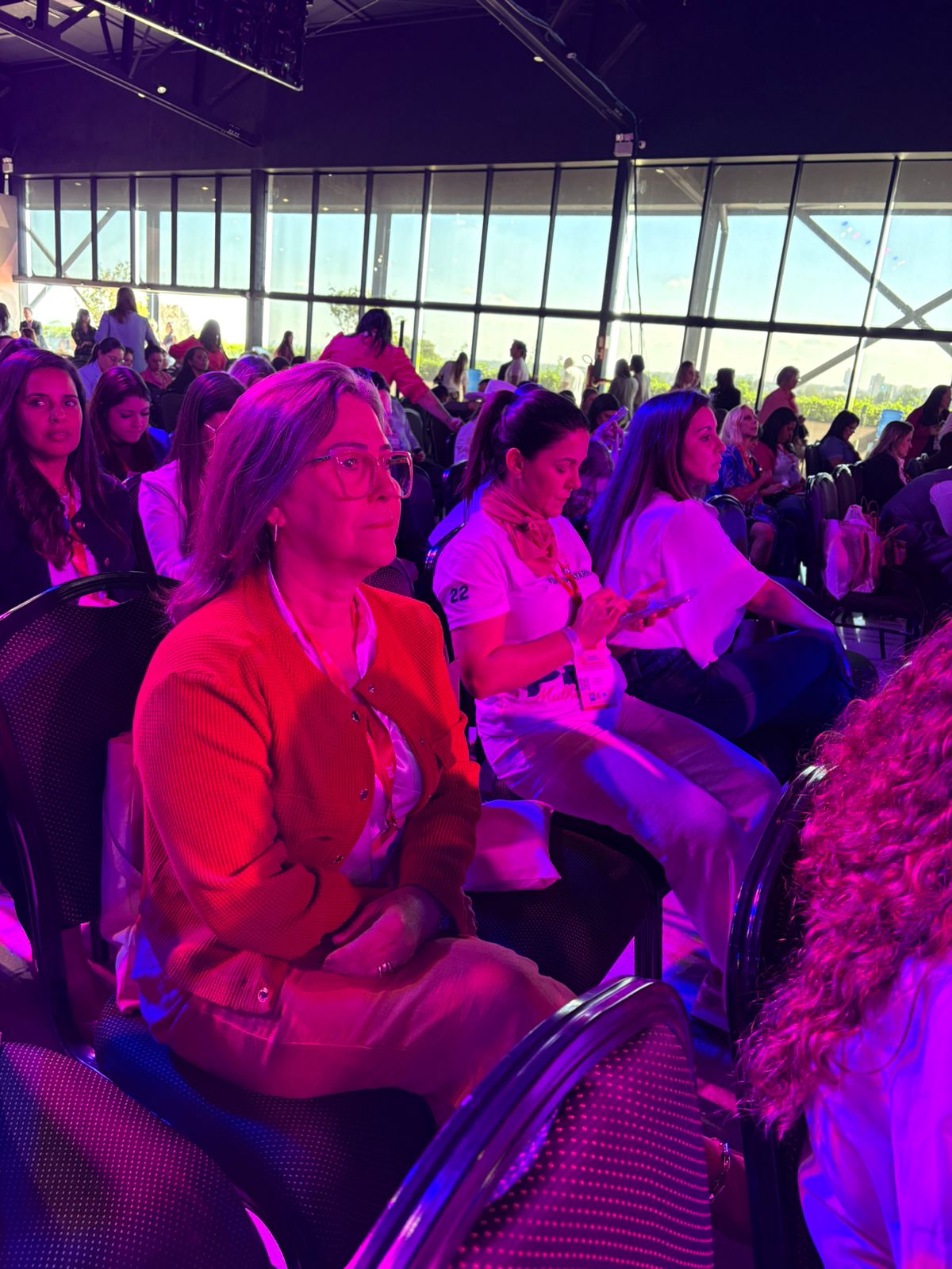 Vereadora Rose Rizzieri participa de evento em Brasília com foco em fortalecimento familiar e combate à violência