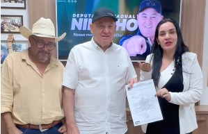 Vereadora Thamara Reis vai á Cuiabá e garante R$ 200 mil para contratação de fonoaudiólogo para atender crianças autistas