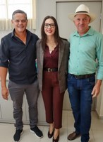 Vereadores Tedi da Escolinha e Oli da Bonfim buscam recursos para Terra Nova do Norte em reunião com Deputada Janaina Riva