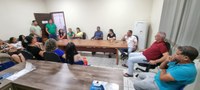 Vereadores de Terra Nova realizam reunião com auxiliares de sala de aula para debater aumento de salário